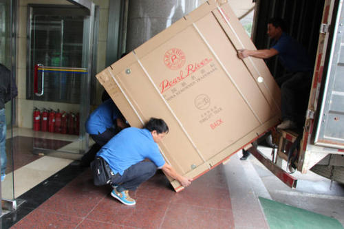 安吉钢琴贵重工艺品无忧运